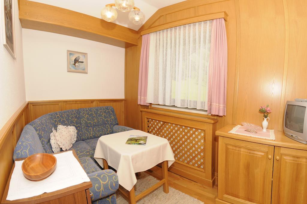 Gasthof Zur Gams دونيغسباشوالد الغرفة الصورة
